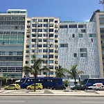 Unhotel - Aluguel de Temporada Avenida Atlantica, Posto 6 - Praia de Copacabana