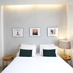Unhotel - Aluguel de Temporada Avenida Atlantica, Posto 6 - Praia de Copacabana